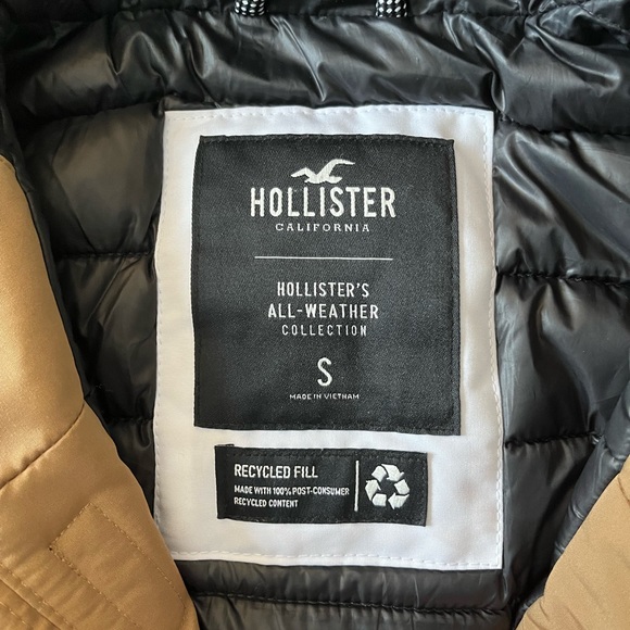 Cute Tan coloured Hollister original winter jacket Small size - Picture 3 of 3